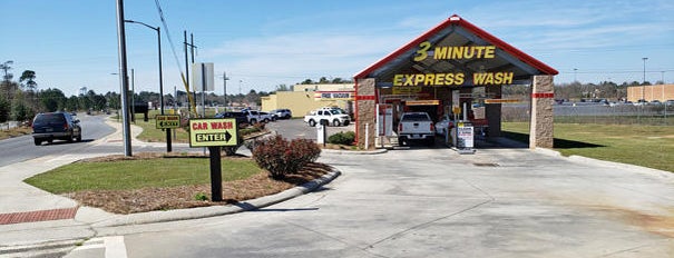 Goo Goo Express Car Wash - Statesboro is one of Jazzyさんのお気に入りスポット.