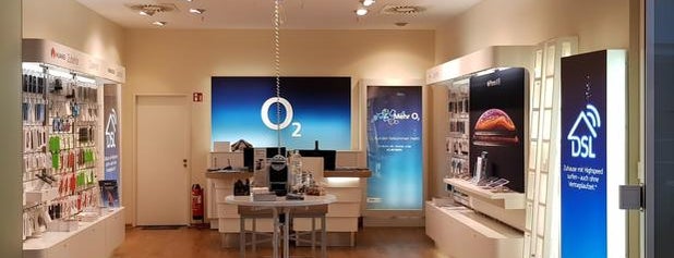 o2 Shop Hamm 03 is one of Allee-Center Hamm.