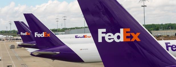 FedEx Ship Centre is one of Paigeさんのお気に入りスポット.
