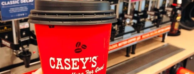 Casey's General Store is one of Kristen : понравившиеся места.