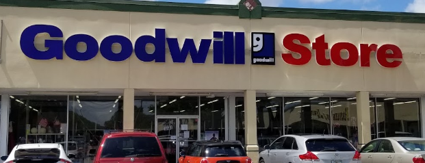 Goodwill Lauderdale Lakes is one of thrift stores.