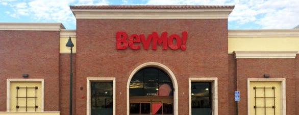 BevMo! is one of Orte, die Keith gefallen.