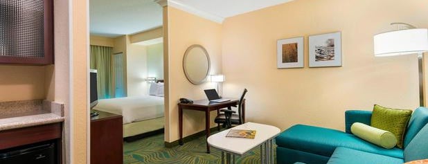 SpringHill Suites Fort Myers Airport is one of Vallyri’s Liked Places.