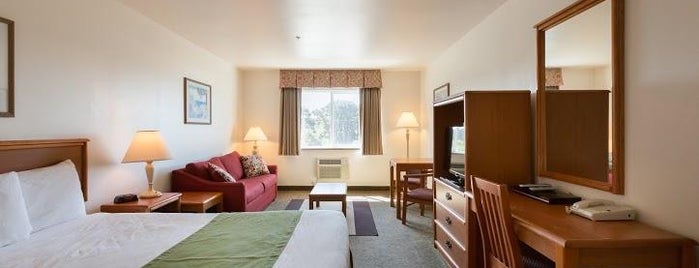 America's Best Inn & Suites Lincoln City is one of Lieux qui ont plu à Martin L..