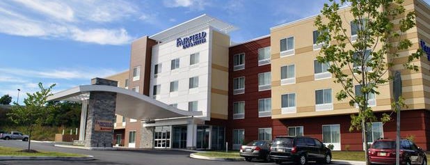 Fairfield Inn & Suites Stroudsburg Bartonsville/Poconos is one of martín’s Liked Places.