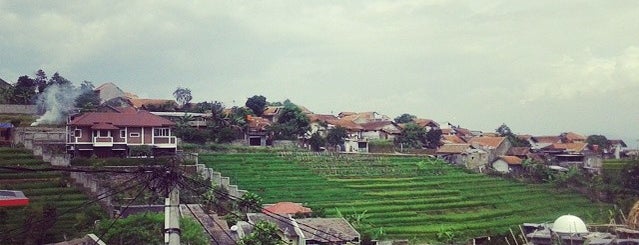 Bandung is one of Cities of Indonesia.