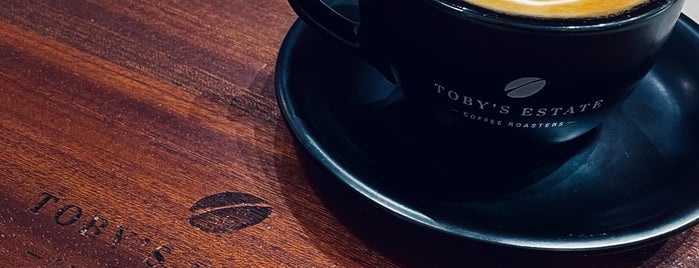 TOBY’S ESTATE Coffee Roasters is one of Matcha 🍵💚.