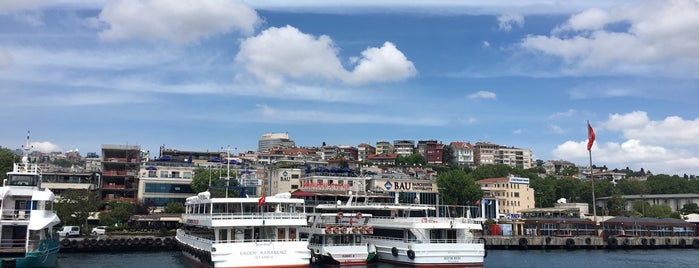 kabatas heybeliada denizotobusu is one of petek'in Beğendiği Mekanlar.