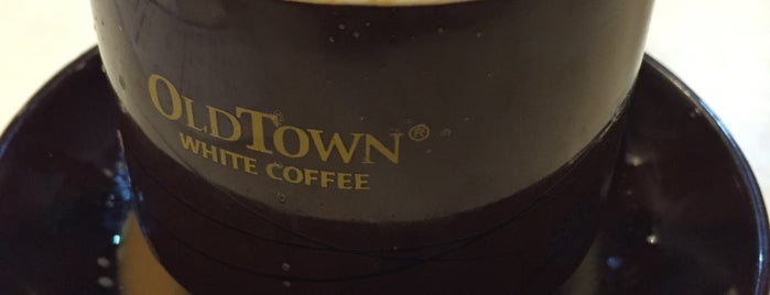 OldTown White Coffee is one of Creigさんのお気に入りスポット.