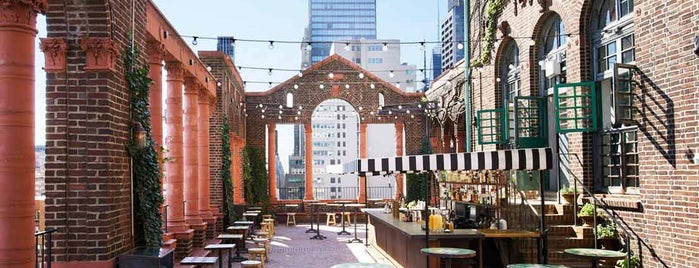 7 Gorgeous NYC Rooftops for a Cocktail