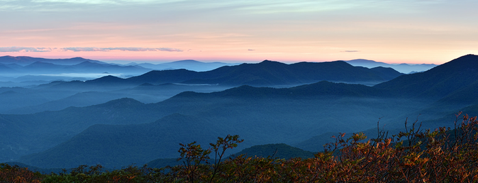 Pisgah National Forest is one of สถานที่ที่บันทึกไว้ของ Maru.