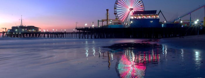 Santa Monica State Beach is one of Best Beaches in Southern California.