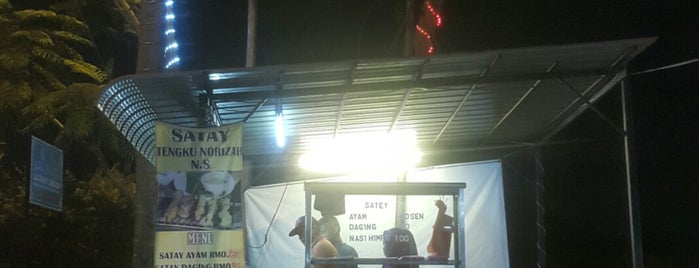 Restoran Fadhiya Maju Bistro is one of Makan @ Shah Alam/Klang #5.