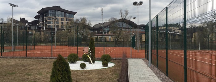 Теннисный клуб "Новогорск-2" is one of Oksana : понравившиеся места.