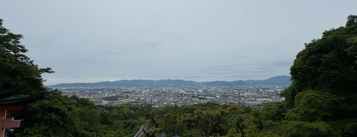 Yotsutsuji is one of Kyoto.