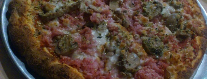 Pizzeria Torri is one of Recomendable.