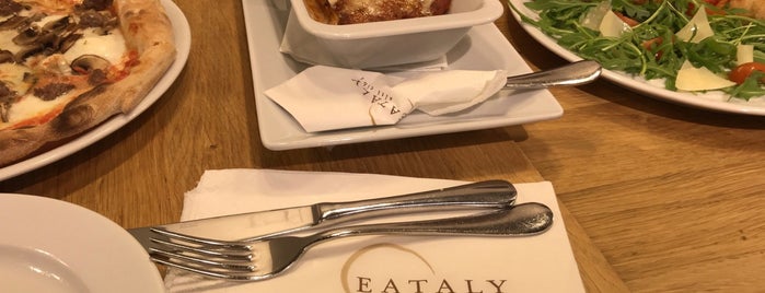 Eataly is one of Mohammed_90さんのお気に入りスポット.
