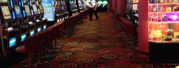 Casino Astoria is one of Melissa : понравившиеся места.
