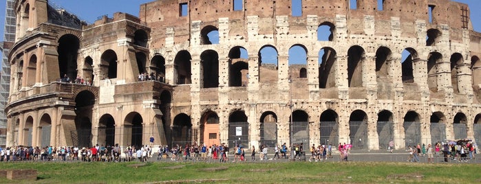 Colosseo is one of Tempat yang Disukai Fabio.