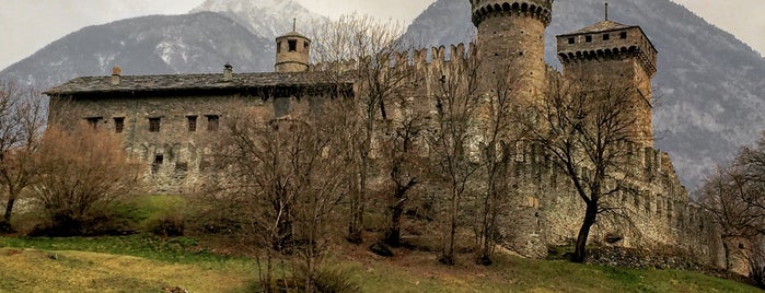 Castello di Fénis is one of Tempat yang Disukai Fabio.