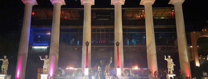 Baia Imperiale is one of Locale notturno disco.