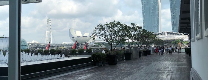 The Clifford Pier is one of Micheenli Guide: Romantic restaurants in Singapore.
