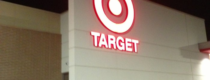 Target is one of Tempat yang Disukai Thomas.