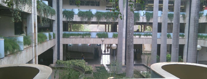 ECI - Escola de Ciência da Informação is one of Campus.