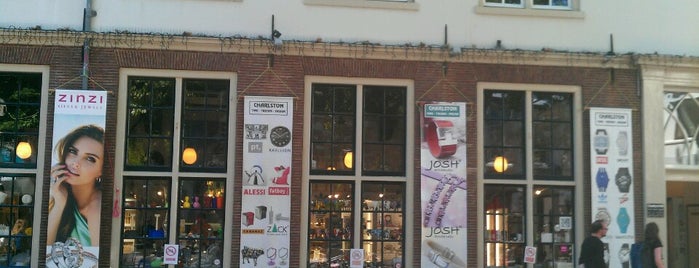 Charlston Time Trends Design is one of Haarlem Winkelstad.
