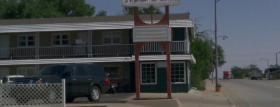 Starlite Motel is one of Tempat yang Disukai Curt.