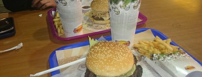 Hamburguesas El Corral is one of Orte, die Francisco gefallen.