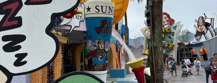 Toon Lagoon is one of The 13 Best Places for Comics in Orlando.