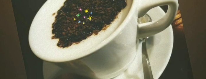 Coffee Slavia is one of สถานที่ที่ Murat ถูกใจ.