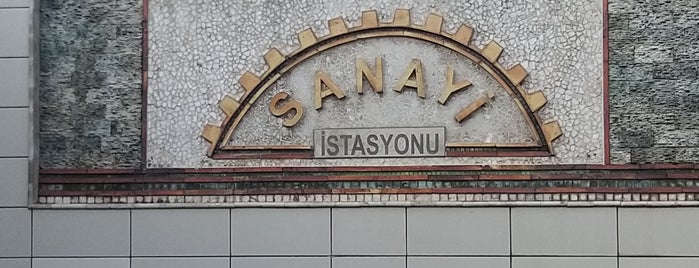 Sanayi Metro İstasyonu is one of Tempat yang Disukai Gül.