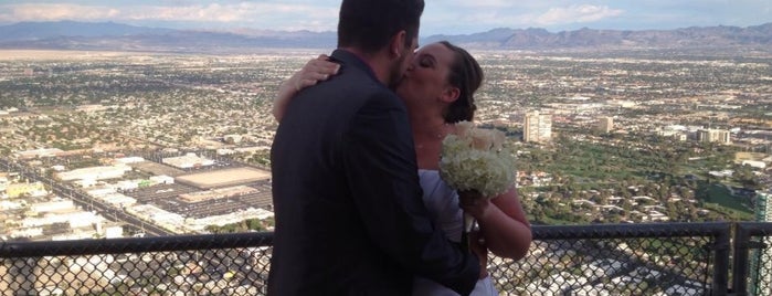 Wedding Chapel at Stratosphere is one of Lugares favoritos de Vasily S..
