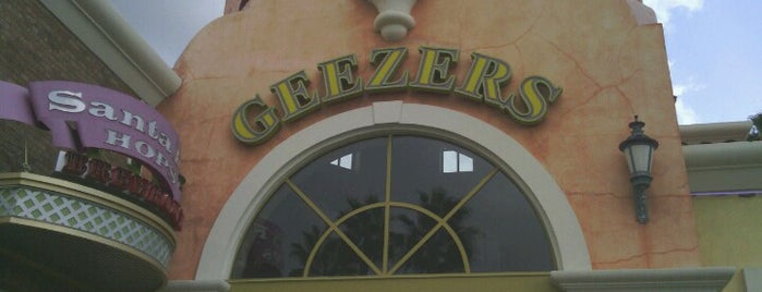 Geezers is one of Tempat yang Disukai Nick.