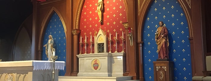St. Louis Catholic Church is one of Aaron : понравившиеся места.