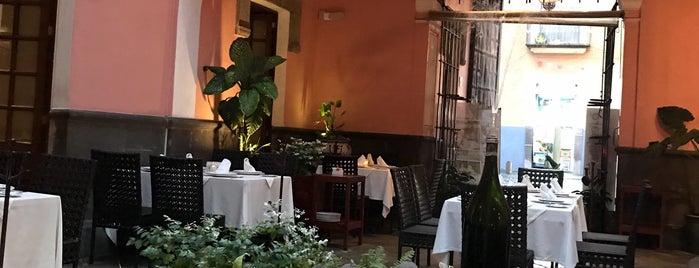 Estoril Puebla is one of Restaurantes.