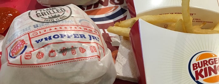 Burger King is one of Lieux qui ont plu à ᴡᴡᴡ.Esen.18sexy.xyz.