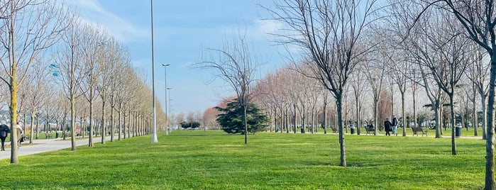 Orhangazi Şehir Parkı is one of Mekan.
