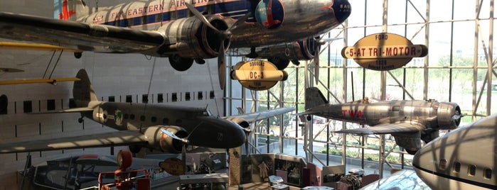 Национальный музей авиации и космонавтики is one of us of a.