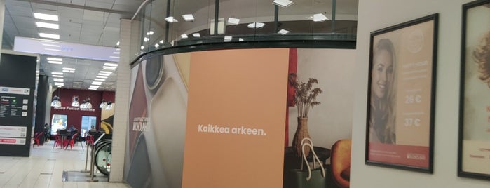 Kauppakeskus Ruoholahti is one of Malls.