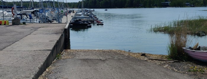 Kivenlahti Harbour is one of Kesäspotit.