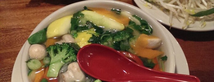 Pho Dakao is one of Lugares favoritos de A.