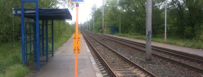 Teplotechna (tram) is one of Tramvajové zastávky v Ostravě.