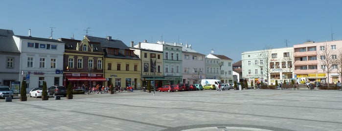Hlučín is one of Obce s rozšířenou působností ČR.