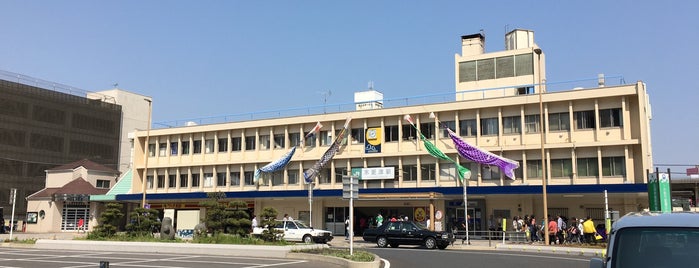 Kisarazu Station is one of JR等.