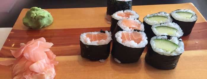 Sushi Bar is one of Elineさんの保存済みスポット.