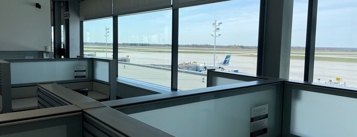 Maple Leaf Lounge is one of Air Canada Maple Leaf Airport Lounges.