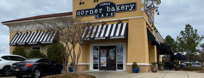 Corner Bakery Cafe is one of Restaurants.